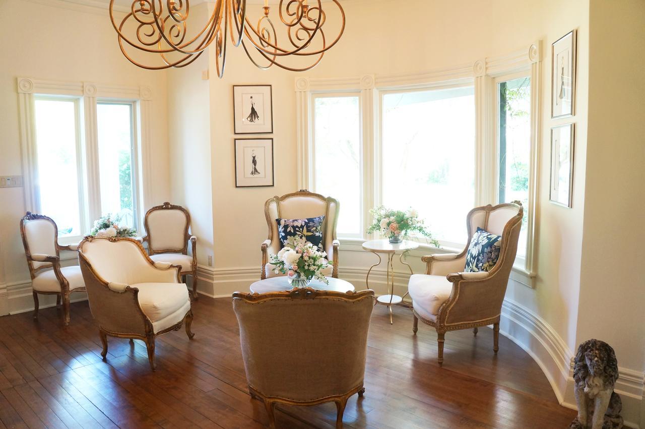 Lakewinds Country Manor Bed & Breakfast Niagara-on-the-Lake Exterior photo